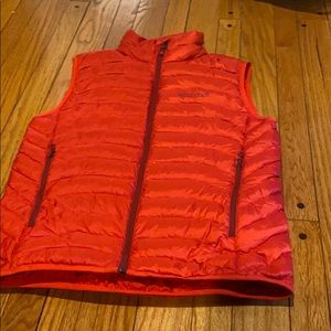 Perfect condition size small marmot puffer vest